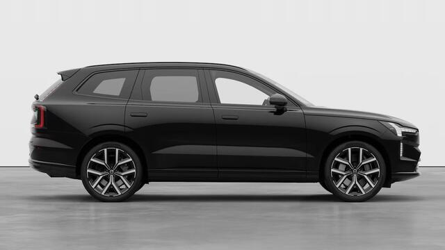 Volvo EX90 Twin Motor Ultra Executive Edition 7p. 106 kWh | Bowers & Wilkins Audio | Luchtvering | 22" | Elektrochromatisch Panoramadak | Charcoal Hemelbekleding | Getint Glas | 360 Camera | Head-up Display | Park Pilot Assist | Massagefunctie Voorstoelen | Stoelverwarming Voor en Achter | Geventileerde Voorstoelen |