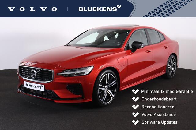 Volvo S60 T8 AWD Recharge R-Design - Panorama/schuifdak - IntelliSafe Assist & Surround - 360º Camera - Bowers & Wilkins audio - Adaptieve LED koplampen - Verwarmde voorstoelen, stuur & achterbank - Parkeersensoren voor & achter - Elektr. bedienb. voorstoelen met g
