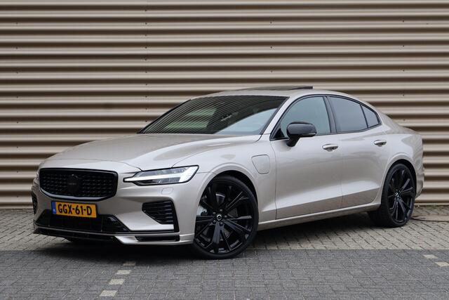 Volvo S60 Recharge T6 AWD Ultimate Dark | HEICO PAKKET | UNIEK | PANORAMADAK | PILOT ASSIST