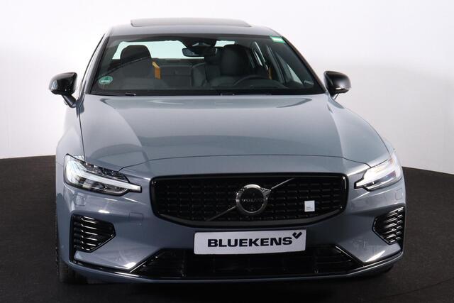 Volvo S60 T8 AWD Polestar Engineered - LONG RANGE - Panorama/schuifdak - IntelliSafe Assist & Surround - Bowers & Wilkins audio - 360º Camera - Adaptieve LED koplampen - Verwarmde voorstoelen, stuur & achterbank - Elektr. bedienb. voorstoelen met geheugen - Head up