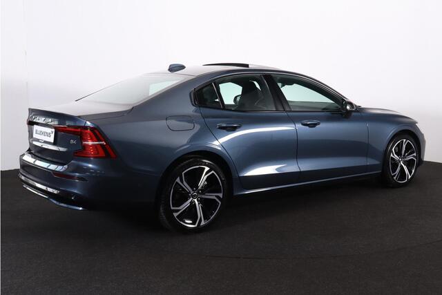 Volvo S60 B4 Plus Dark - Panorama/schuifdak - IntelliSafe Assist & Surround - 360º Camera - Harman/Kardon audio - Adaptieve LED koplampen - Verwarmde voorstoelen, stuur & achterbank - Parkeersensoren voor & achter - Elektr. bedienb. voorstoelen met geheugen - Draad