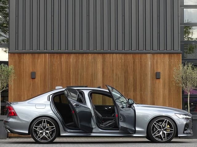 Volvo S60 2.0 T5 251PK / R-Design / Harman Kardon / Head-Up *NAP*
