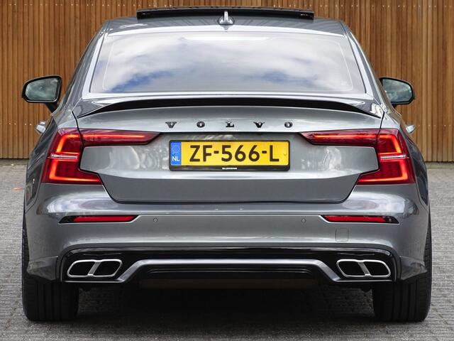 Volvo S60 2.0 T5 251PK / R-Design / Harman Kardon / Head-Up *NAP*