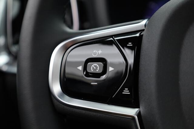 Volvo S60 T8 Polestar Engineered ''455PK'' | Pano | HUD | 360cam | Bowers & Wilkins | Pilot Assist