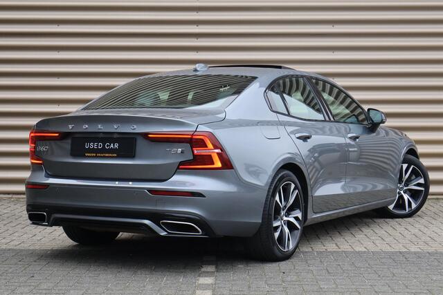 Volvo S60 T8 AWD Twin Engine R-Design | Schuifdak | Pilot assist | Elek trekhaak