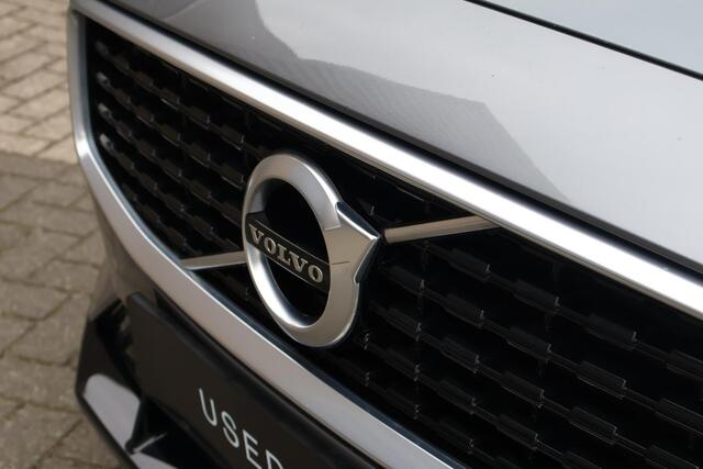 Volvo S60 T8 AWD Twin Engine R-Design | Schuifdak | Pilot assist | Elek trekhaak