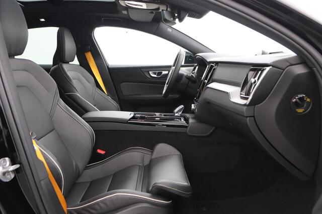 Volvo S60 T8 AWD Polestar Engineered | Black Edition | Bowers&Wilkins | 360° Camera | ACC | BLIS | Stoel+Stuurverwarming