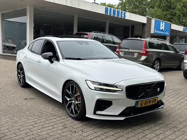 Volvo S60 T8 AWD Twin Engine Polestar Engineered B&W Pano