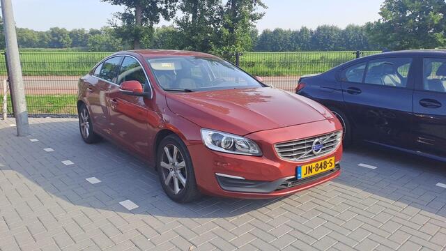 Volvo S60 1.5 T2 Kinetic Trekhaak, Automaat, Sloelverwarming, 77dkm!