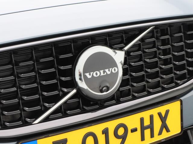 Volvo S60 2.0 Recharge T6 350 Pk AWD Ultimate Dark | Bowers & Wilkins | Panorama Dak | LED | 360° Camera | Carplay | Trekhaak | Head Up | 23.891 Km!!