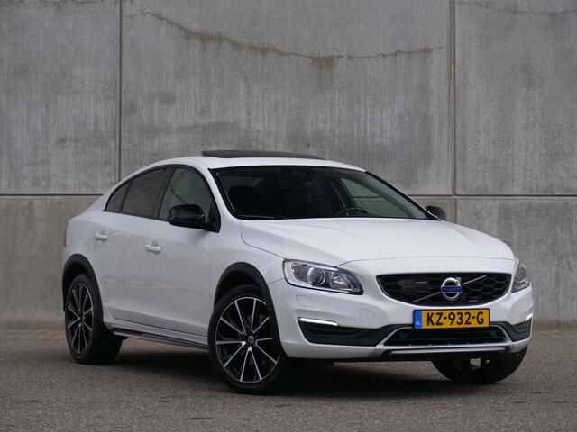 Volvo S60 Cross Country 2.0 D4 Nordic+ | NL Auto | schuifdak | leder | trekhaak..