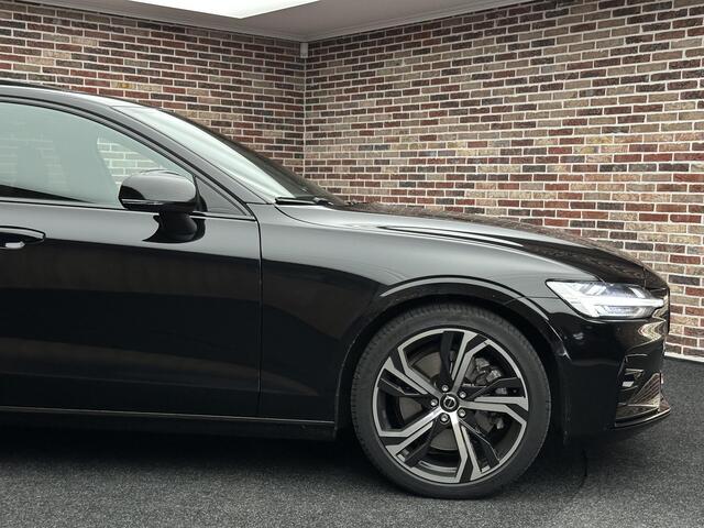 Volvo S60 2.0 B5 AWD Ultimate Dark | Dak| CarPlay| Head-up| H/K| BTW auto|