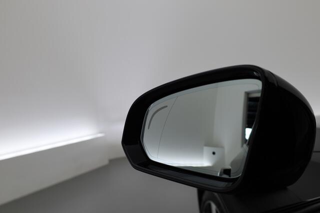 Volvo S60 T8 Recharge Ultimate Dark | B&W | Pano | Massage | Stoelventi. | HUD | Memory seats | Pilot Assist