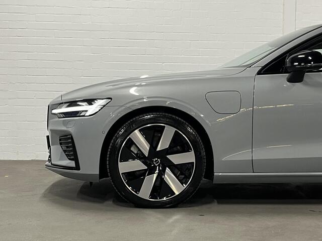 Volvo S60 2.0 Recharge T8 AWD Ultimate Dark *455 PK* | Massage | Open dak | Bowers & Wilkins | Adapt. Cruise | Stoelventilatie/Stoelverwarming |