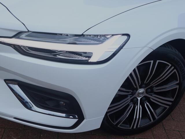 Volvo S60 2.0 B4 Inscription | Pilot assist | Multimedia/navi | Leder | Harman&Kardon | Stoelverwarming achter | Memory stoelen L+R |