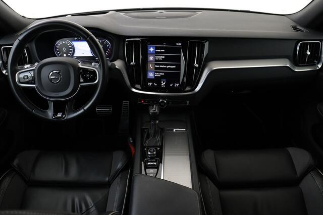 Volvo S60 T4 AUT. R-DESIGN -PANO.DAK|HEAD-UP DISP.|HARMAN/KARDON|KEYLESS|POWER-SEATS|POLESTAR|TREKHAAK