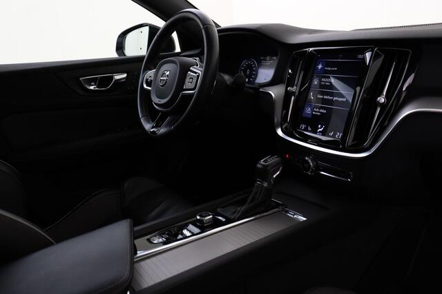 Volvo S60 T4 AUT. R-DESIGN -PANO.DAK|HEAD-UP DISP.|HARMAN/KARDON|KEYLESS|POWER-SEATS|POLESTAR|TREKHAAK
