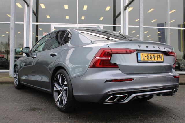 Volvo S60 B4 Automaat R-Design | Camera | Harman Kardon | Memory seats | Trekhaak | Keyless | Verw. Voorstoelen