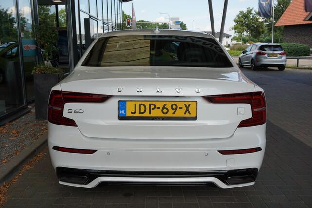 Volvo S60 2.0 T8 AWD Polestar Engineered | Schuif-/Kanteldak | H&K | 360°