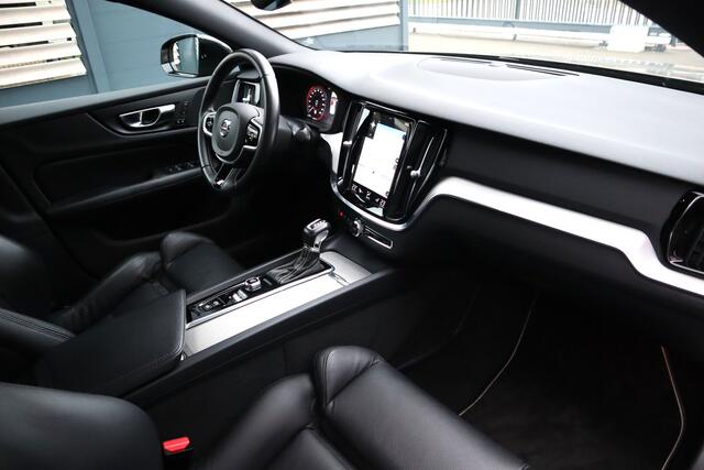 Volvo S60 2.0 T5 R-Design Automaat Lederen Comfort stoelen