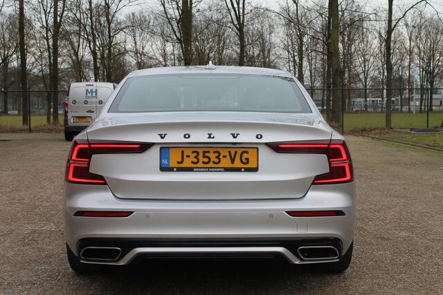 Volvo S60 2.0 B4 R-Design | Pano | Carplay | LED