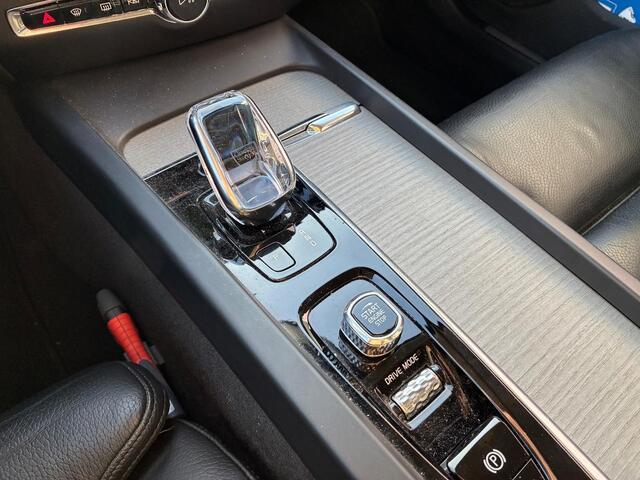 Volvo S60 2.0 B4 Inscription | Stoelverwarming voor + achter | Volvo on Call | Standkachel | Parkeercamera | Harman/Kardon | Stuurwiel verwarming |