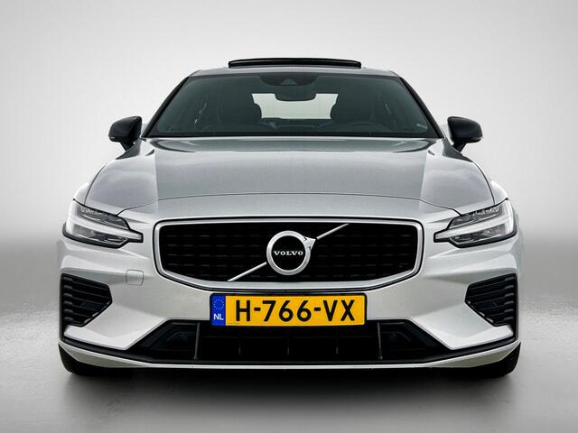 Volvo S60 2.0 T6 AWD Hybride R-Design 340PK / Harman Kardon / Lederen Int / Panorama schuifdak / Navi / Cruise-adaptief / Trekhaak / Carplay / Apk 04-2026