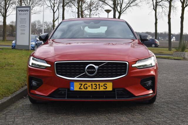Volvo S60 T5 251 Autmaat Intro Edition | Carplay | Leder | ACC | PDC V/A | Keyless | Blis | Camera Achter