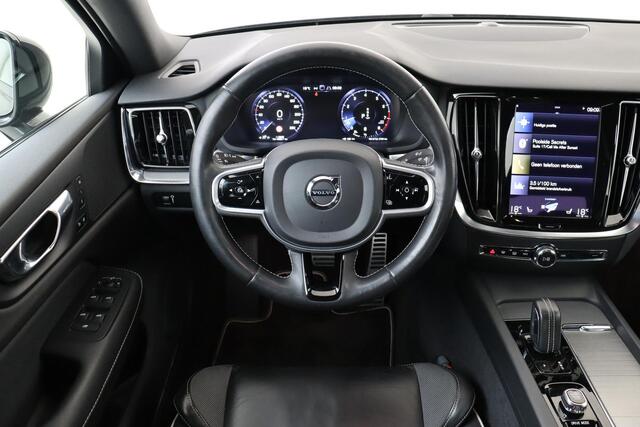 Volvo S60 B4 (M-HYBRID) R-DESIGN -POWER-SEAT|KEYLESS|BLIS|CLIMATE|20"|EXT.STYLING|SPORTCHASSIS