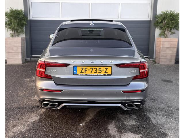 Volvo S60 2.0 T5 Intro Edition / Nap / Pano / R-Desing / Leer /