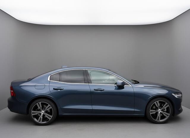 Volvo S60 2.0T B3 Mild-hybrid Aut, R-design | Navi & CarPlay * 2e Paasdag vanaf 10u geopend!