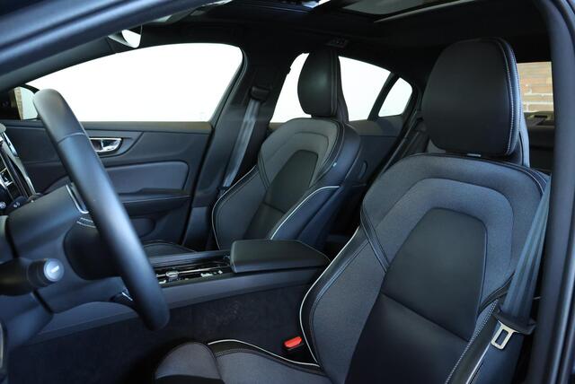 Volvo S60 B3 R-Design | Panoramadak | Stoelverwarming | Adaptive Cruise Control | Parkeerverwarming | BLIS | Parkeersensoren voor + achter | Parkeersensoren voor + achter | Parkeercamera | 19'' Lichtmetalen velgen |