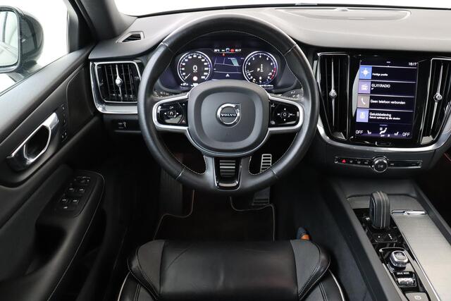 Volvo S60 B3 (M-HYBRID) R-DESIGN -HARMAN/KARDON|SPORTSTOELEN|CAMERA|BLIS|CLIMATE|POWER-SEATS|19"