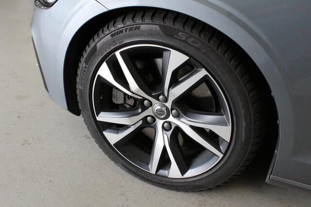 Volvo S60 2.0 T5 Intro Edition | 251PK | CLIMA | 18'LMV | NAVIGATIE | CAMERA | CARPLAY | BLINDSPOT | LED |