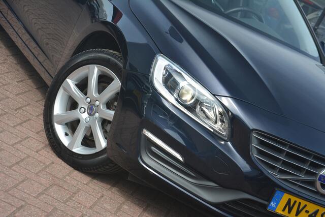 Volvo S60 1.5 T3 Nordic+ | Navigatie | Xenon | Bluetooth | Clima | Stoelverwarming | Cruise Control | NL auto !! | Nederlandse Auto 60322 NAP laatste beurt bij 58000km zeer netjes!!