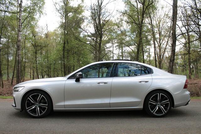 Volvo S60 2.0 B4 R-Design | Pano | Carplay | LED