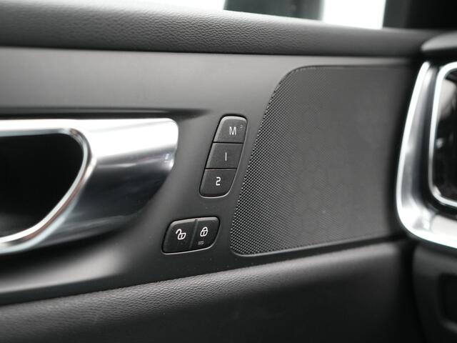 Volvo S60 T4 R-Design 191pk | Lederen Sportstoelen Memory | Camera | 19"L.M. | Apple Carplay | Virtual Cockpit | Navigatie | DAB | Cruise Control |