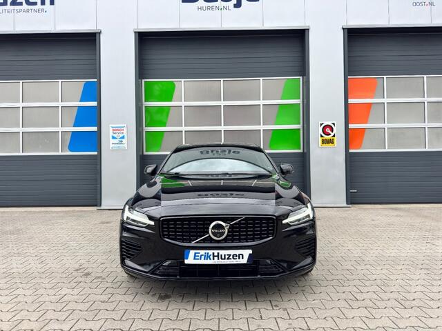 Volvo S60 ULTIMATE DARK RECHARGE PLUG-IN HYBRID AWD