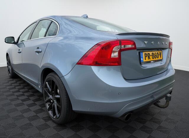 Volvo S60 2.0 T3 Nordic+ Luxury-line, Schuifdak | Leer | Trekhaak