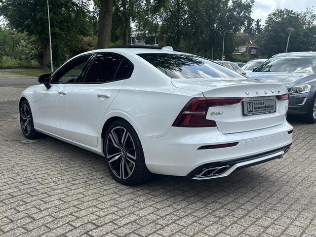 Volvo S60 T6 Recharge AWD R-Design B&W HeadUp 360 Keyless Pano