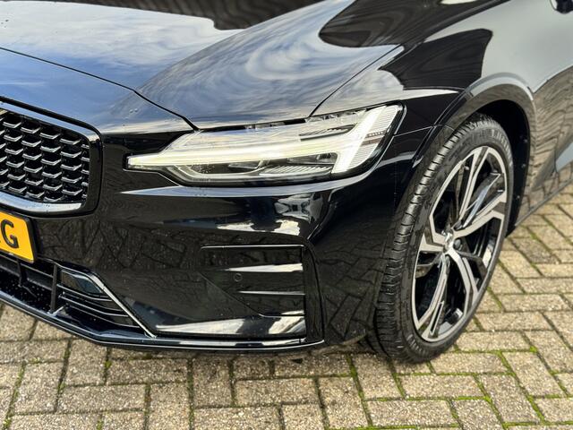 Volvo S60 2.0 B4 Automaat Plus Dark Panoramadak | Black Edition .