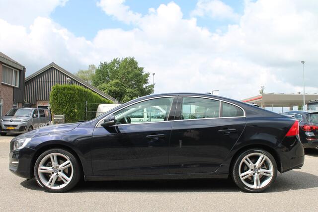 Volvo S60 1.5 T2 Momentum | Trekhaak | Standkachel | CC
