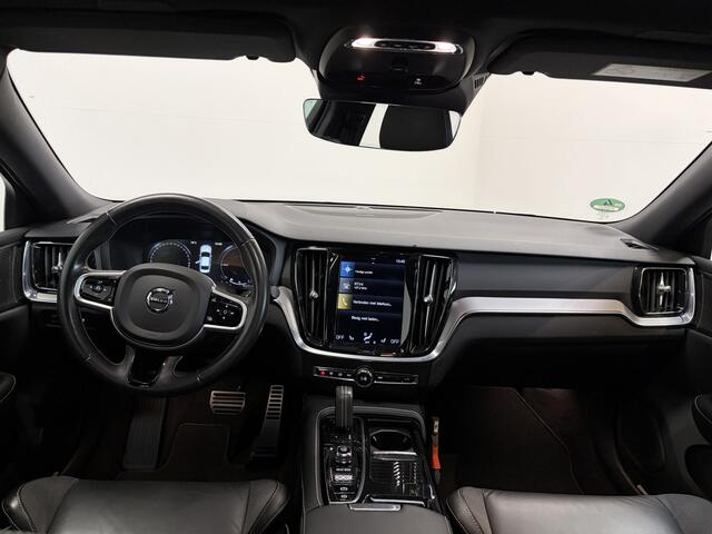 Volvo S60 2.0 Recharge T6 PHEV AWD R-Design Pano/ Adapt. Cruise/ Stuur en Stoelverw./ Navi/ LMV
