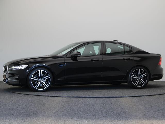 Volvo S60 2.0 T4 R-Design | Trekhaak | Elektrische Stoelverstelling met Memory | Achteruitrijcamera |