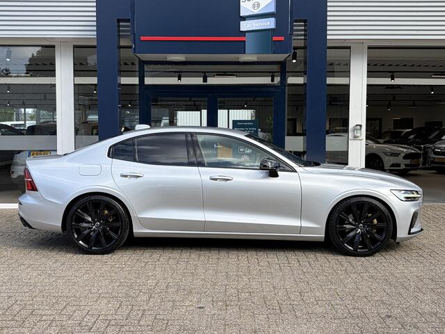 Volvo S60 2.0 T4 R-Design / Automaat / NL-Auto / Dealer-Onderhouden / Adaptieve Cruise-Control / Pilot-Assist / Standkachel / Vol-Leder / Elektr.-Stoelen met Geheugen / LED / Keyless / Radio-Bluetooth / Navi / PDC V+A met Camera / 20'' LMV / ENZ.