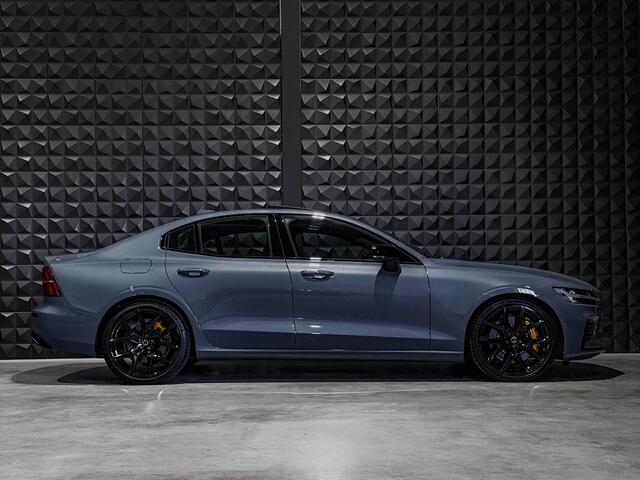 Volvo S60 2.0 T8 AWD Polestar | Pano | 20"| B&W | HUD | Blis | Topv. | Pilot |