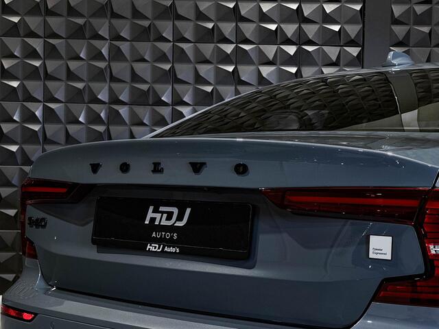 Volvo S60 2.0 T8 AWD Polestar | Pano | 20"| B&W | HUD | Blis | Topv. | Pilot |