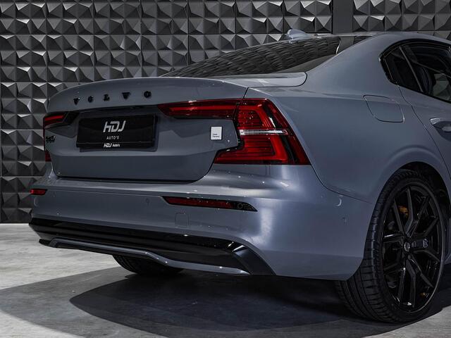 Volvo S60 2.0 T8 AWD Polestar | Pano | 20"| B&W | HUD | Blis | Topv. | Pilot |