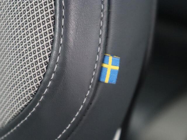 Volvo S60 2.0 T4 R-Design | Stoelverwarming | LED | Navigatie | Camera | – foto 5