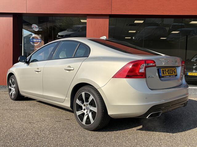 Volvo S60 1.5 T2 Automaat Polar+ | Leder| Winterpack | – foto 4
